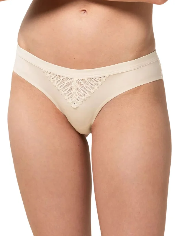 high - waisted women briefs for postpartum supportAura Spotlight Brazilian Brief
