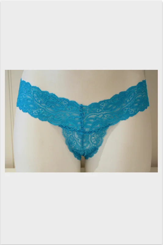 seamless silk - lined women thongs for a smooth and soft feelChloe Lace Thong | Bluebird
