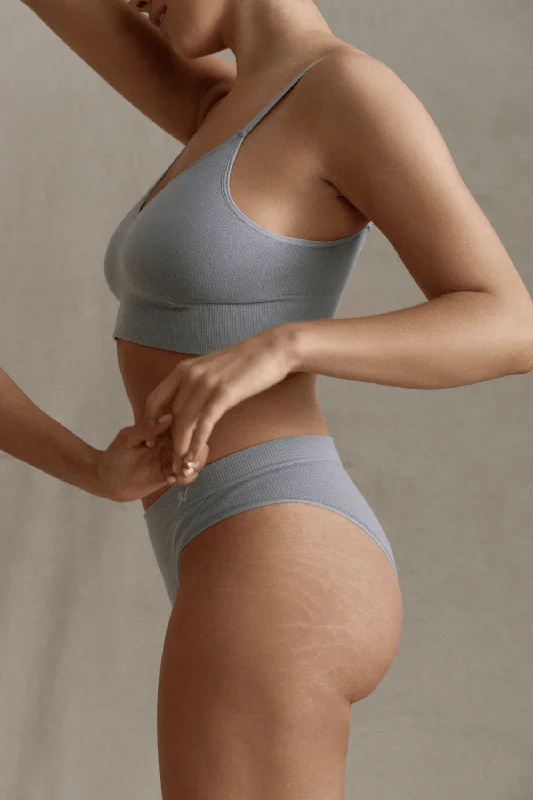 quick - drying women briefs for swimmers and beachgoersTencel™ Seamless High Leg Brief in Storm Grey, Size XS (UK 6-8)