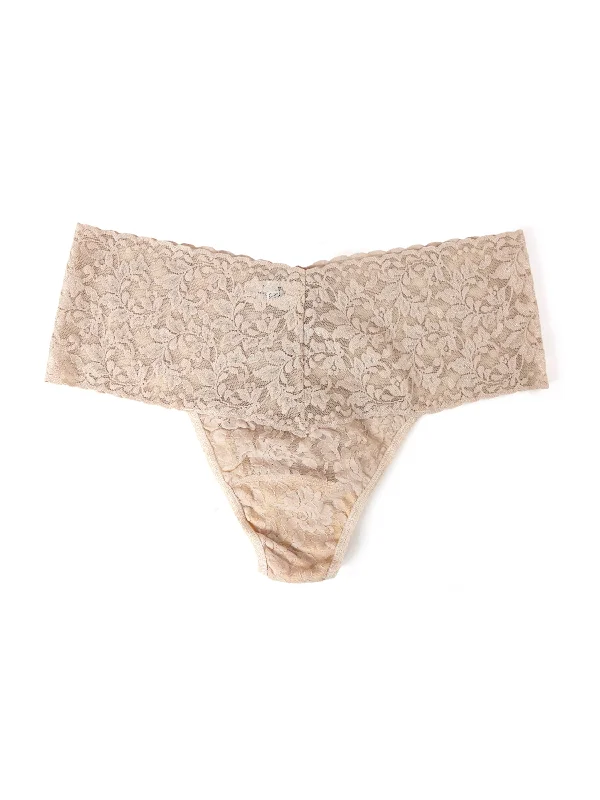 seamless thermal women thongs for added warmthPlus Size Retro Lace Thong Chai