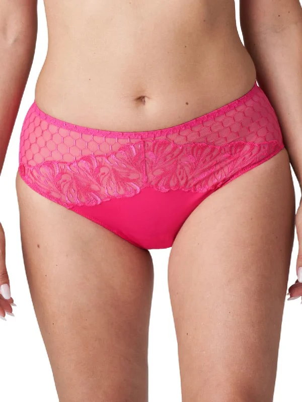 seamless push - up women briefs for a natural liftDisah Full Brief
