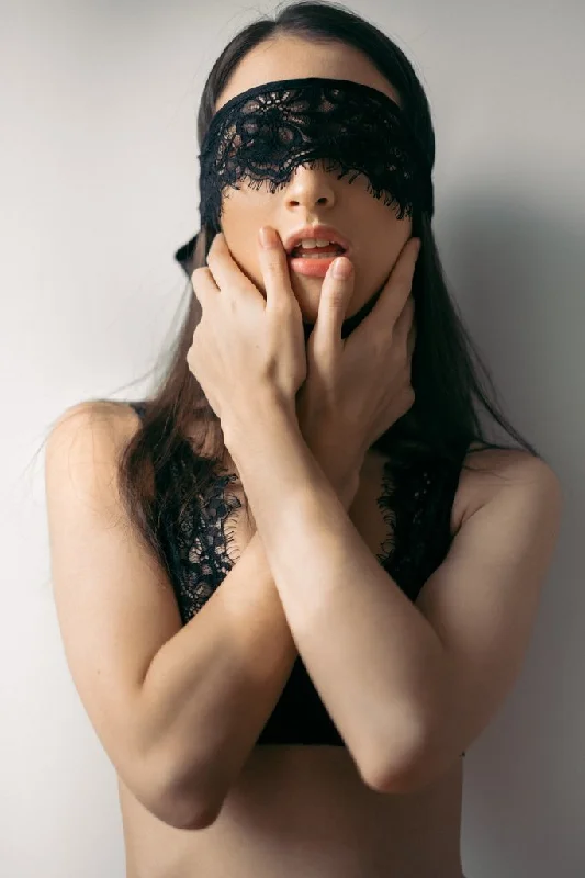 Women's Satin Sleepwear Lingerie Malia Blindfold