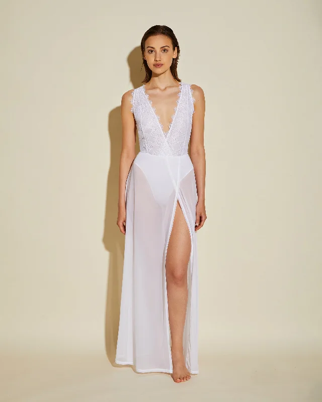 Bra with a contour memory foam cup for a natural look​ Maxivestido