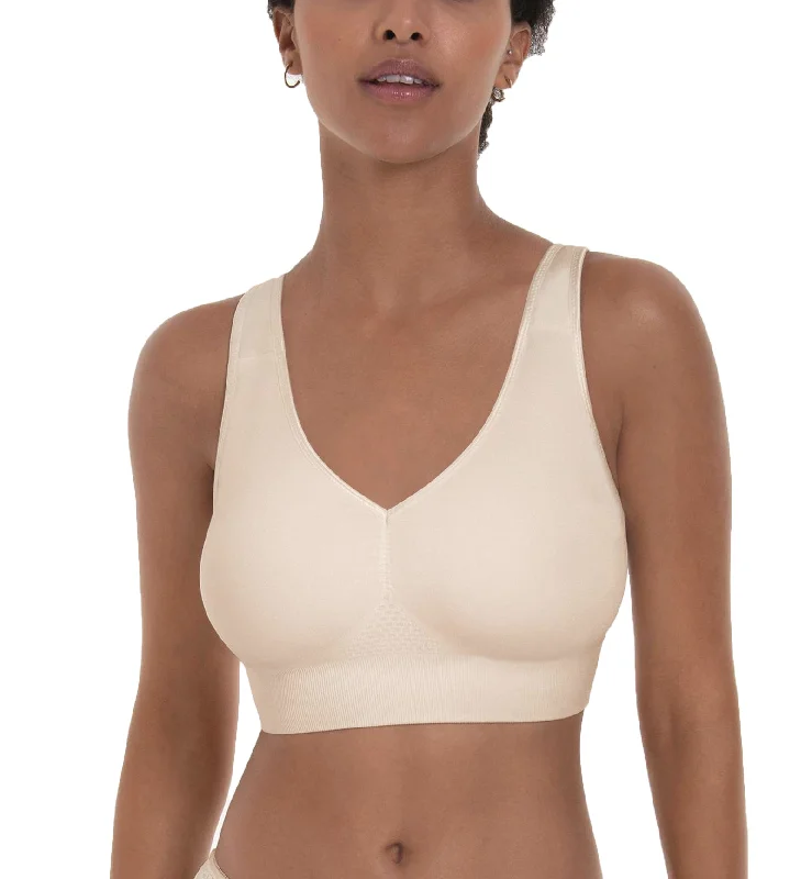 Bralettes for a trendy and comfortable alternative Anita Care Lotta Pocketed Post Mastectomy Bra (5769X) - Crystal Bralettes for a trendy and comfortable alternative Anita Care Lotta Pocketed Post Mastectomy Bra (5769X) - Crystal