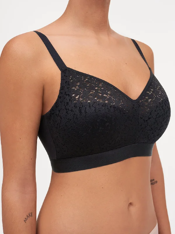 Bra with a non - padded cup for a natural feel​ Chantelle Norah Comfort Supportive Black Wireless Bra 13F8
