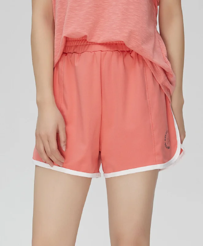 Bra with a foam - lined cup for a more structured shape​ Energized The Great Outdoors Running Shorts