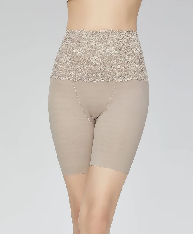 Bra with a mesh panel for added breathability​ Daily Shaper No.5 Mid-Waist Shaper Shorts With Lace