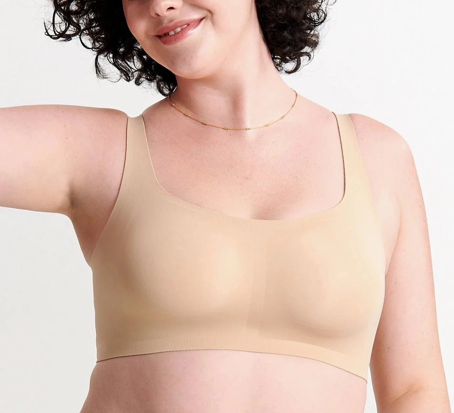 T - shirt bras with a seamless and smooth finish for wearing under T - shirts​ Evelyn & Bobbie Bobbie Sand Scoop Neck No Wire Bra