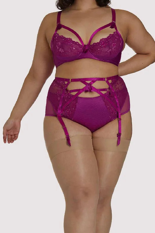 Bra with a plus - size front - closure for easy access Madame X Magenta Curve Suspender Belt Bra with a plus - size front - closure for easy access Madame X Magenta Curve Suspender Belt