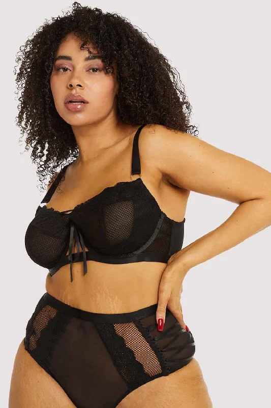 Bra with a plus - size underwire for enhanced support​ Ericka Black Plunge Bra