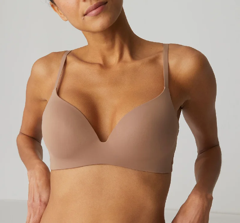 Bra with a wireless memory foam cup for ultimate comfort Simone Perele Essentiel Amaretto Wireless Bralette Bra 13V253 Bra with a wireless memory foam cup for ultimate comfort Simone Perele Essentiel Amaretto Wireless Bralette Bra 13V253
