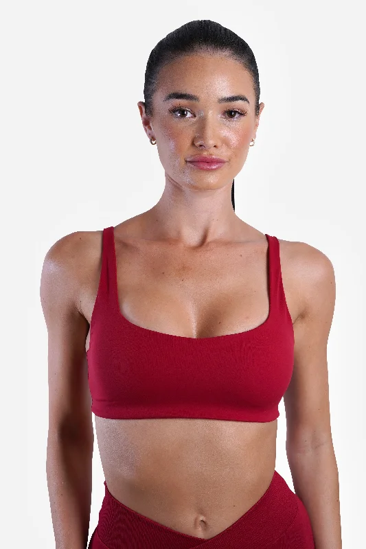seamless sports bras for minimal chafingSLEEK BRA - DARK RED